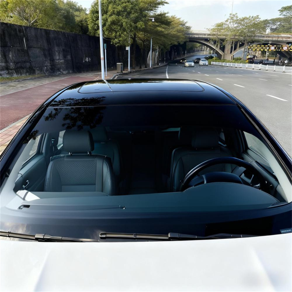 สติกเกอร์ติดกระจกรถยนต์สีดำเงา - Car Accessories Banner บทวิจารณ์และราคา